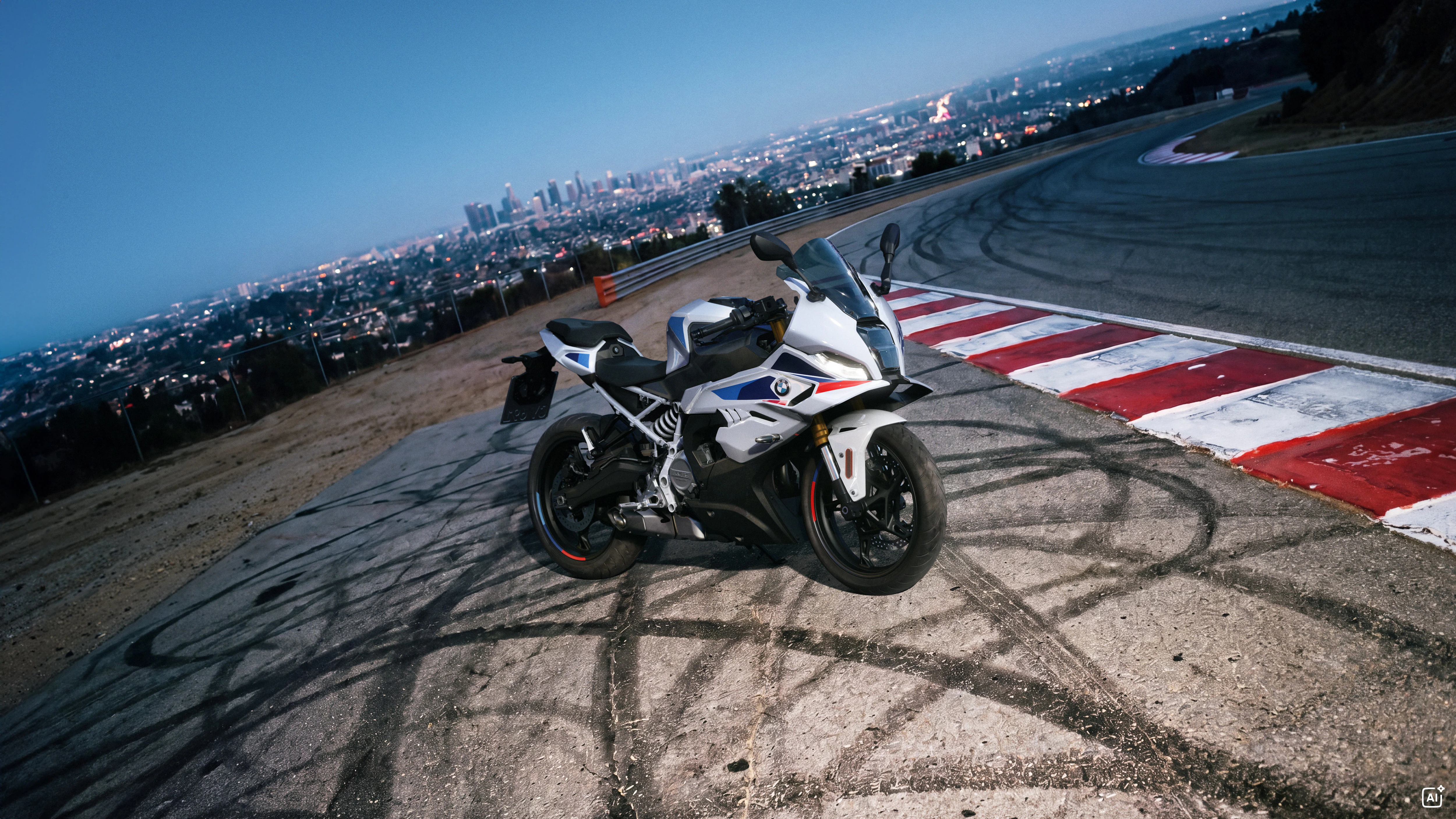 BMW Motorrad apresenta a nova F 450 RR voltada para o segmento A2