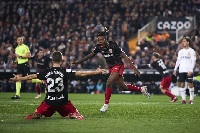 Athletic Bilbao vence o Valencia por 1 a 0 na Liga F