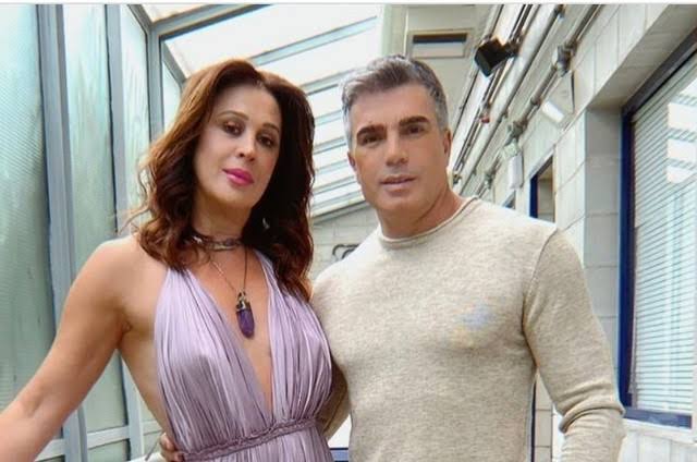 Claudia Raia e Jarbas Homem de Mello participam de programa de TV