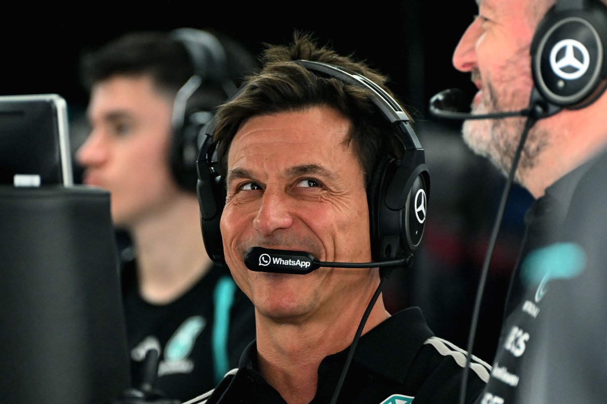 Toto Wolff planeja dividir funções de liderança na Mercedes