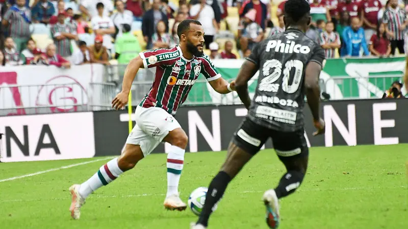 Fluminense e Santos se enfrentam pelo Brasileirão no Maracanã