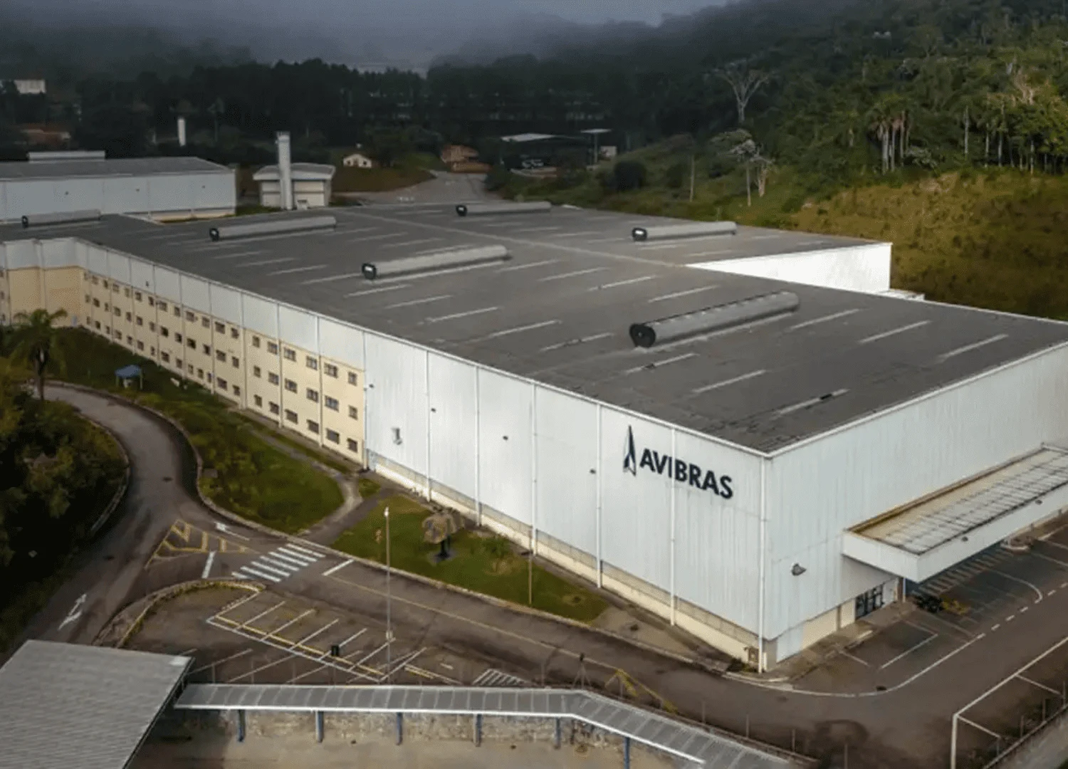 Irmãos Batista concluem compra da fabricante de armas Avibras