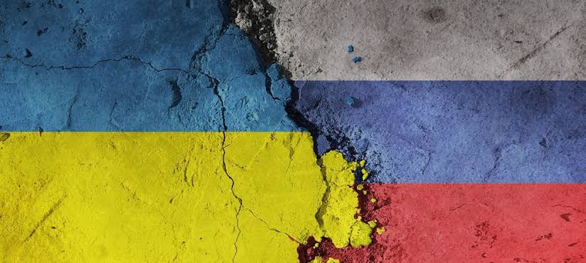Ataques russos a Kiev coincidem com visita alemã e escalada de tensão