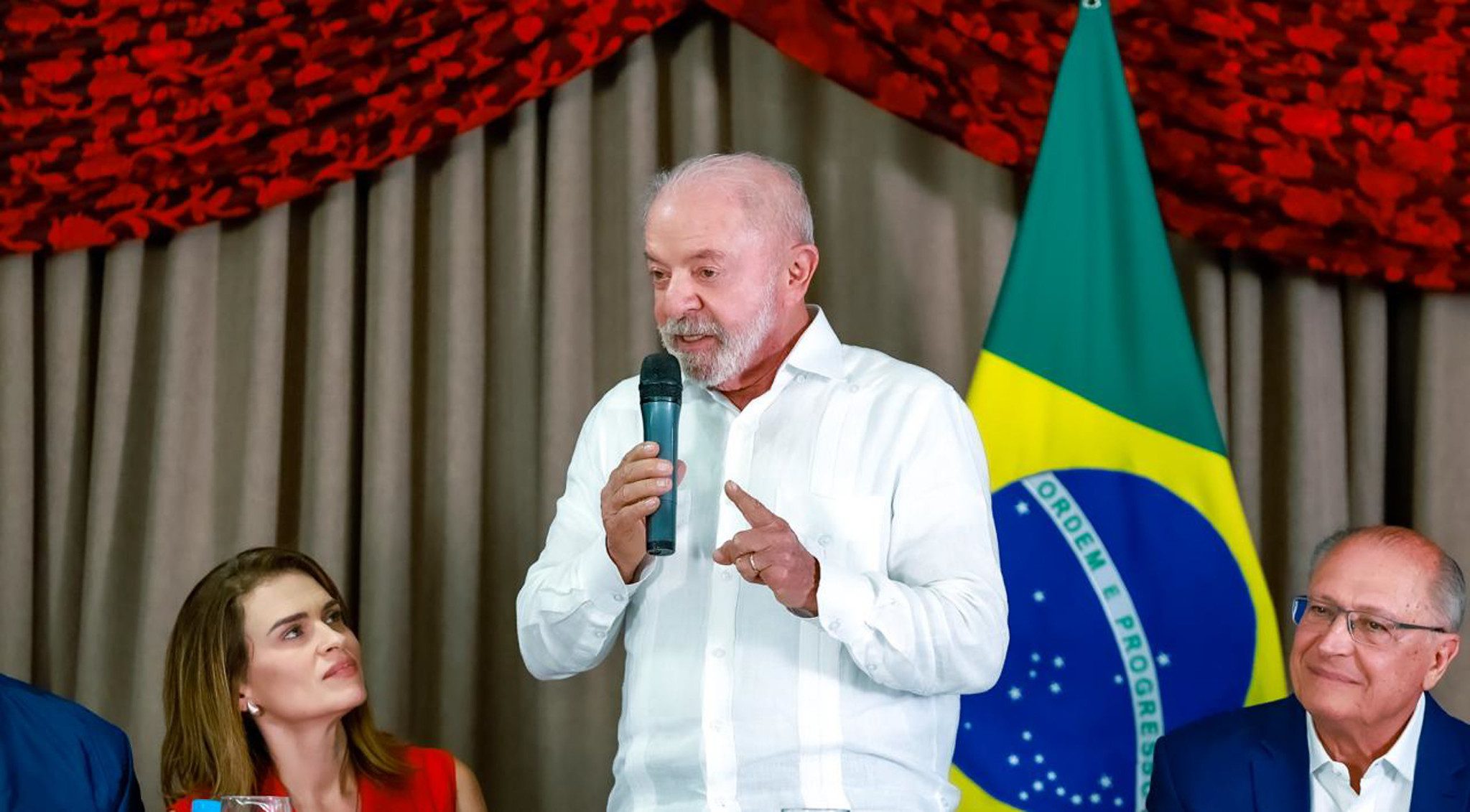 Lula avalia campanha eleitoral e aponta desafios da esquerda