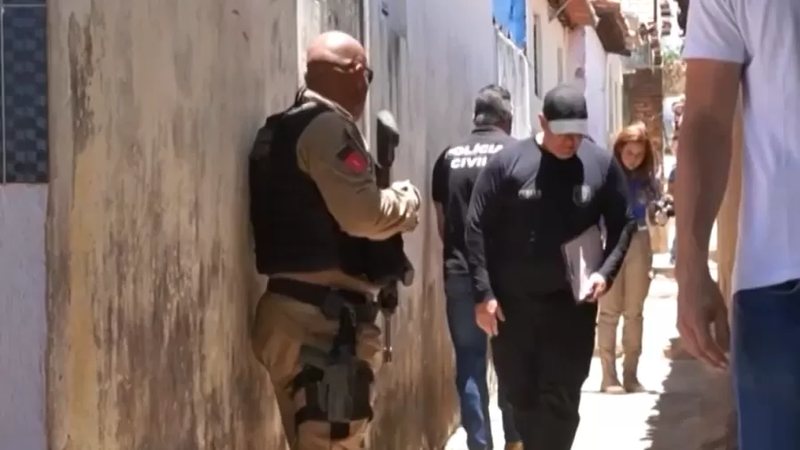 Pais são presos suspeitos de matar recém-nascido a facadas na Paraíba