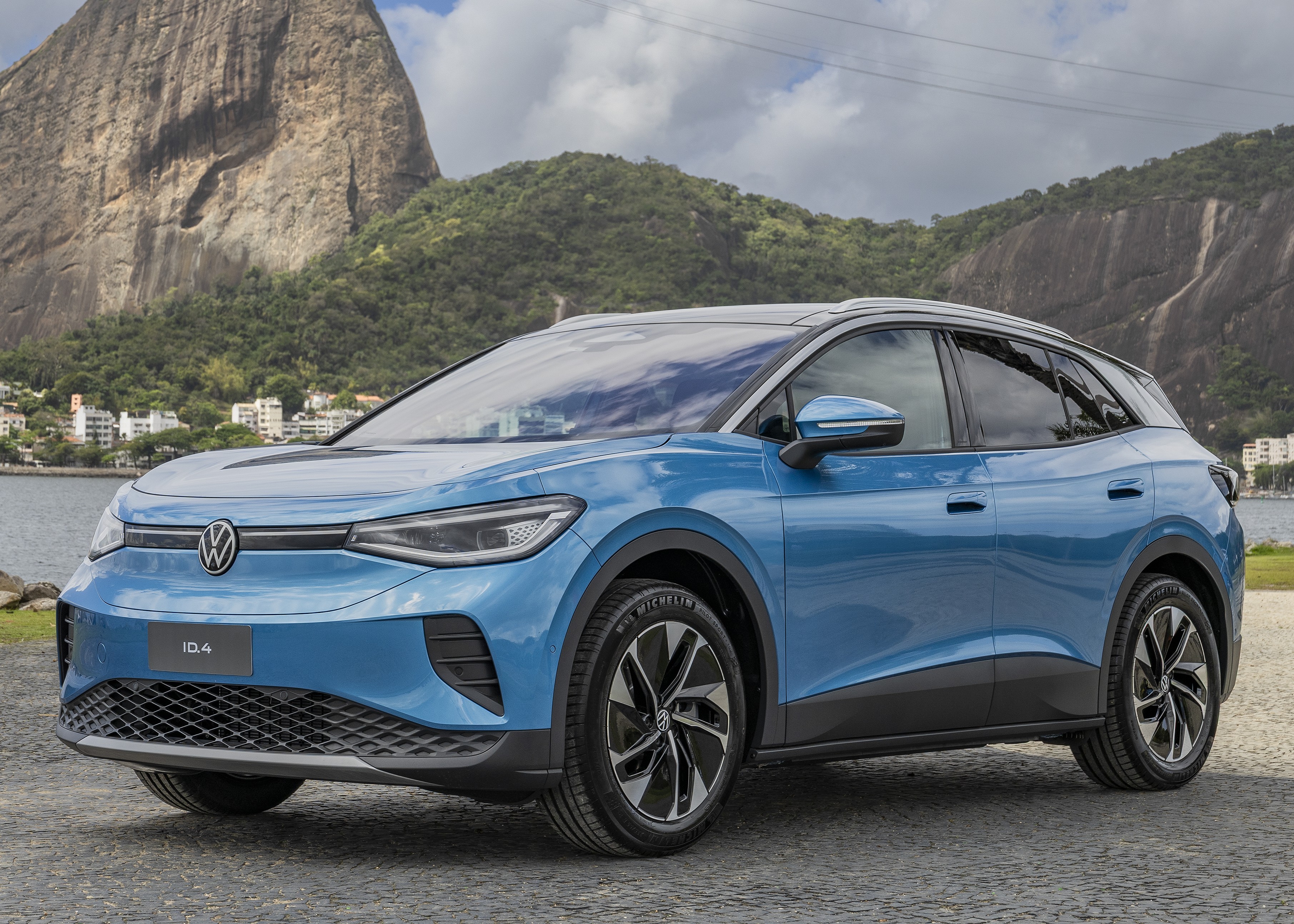 Volkswagen lança SUV elétrico ID.4 no Brasil por R$ 299.990