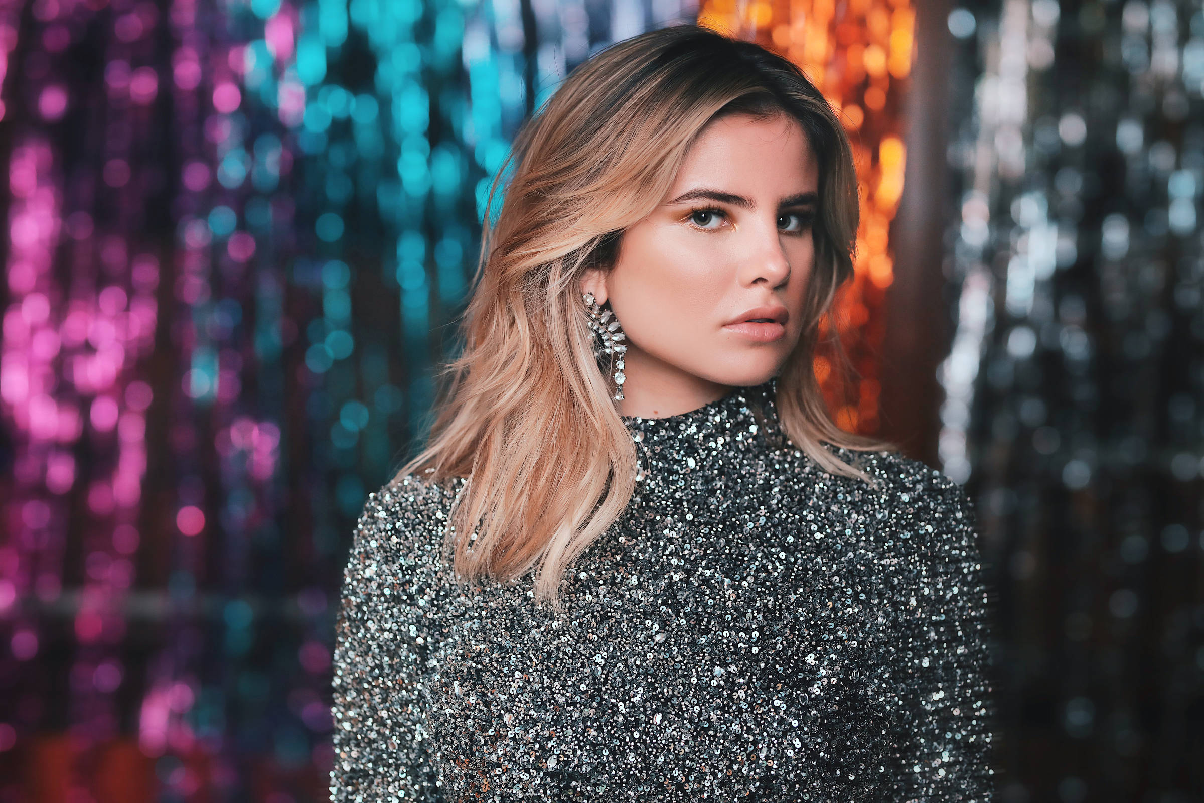 Cantora Giulia Be celebra casamento com Conor Kennedy no Rio de Janeiro