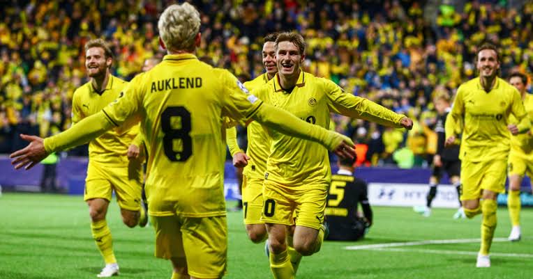 Bodø/Glimt surpreende e derrota o Borussia Dortmund na Champions