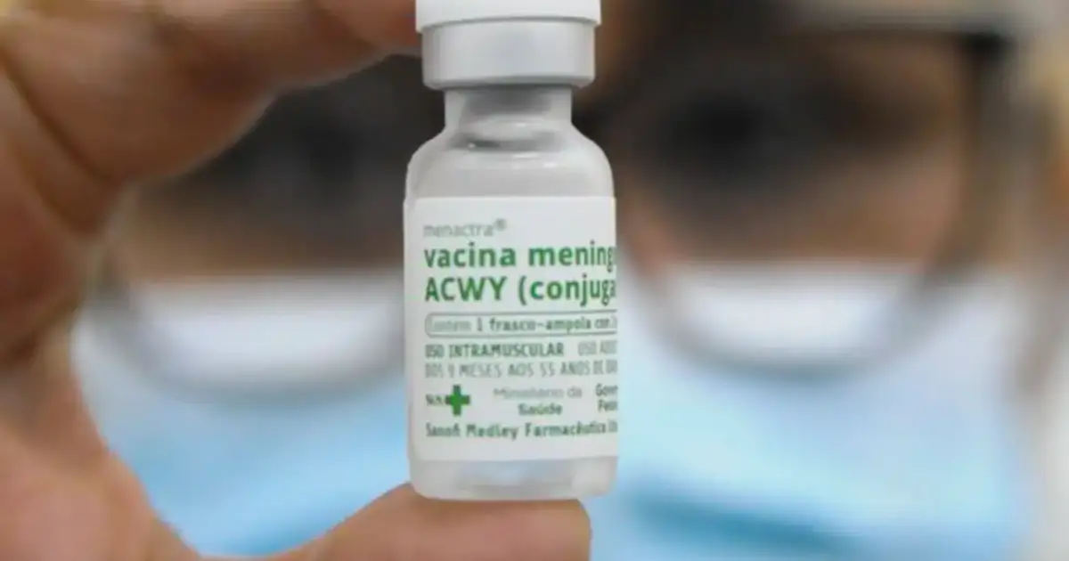 Ministério da Saúde lança painel para monitorar vacina contra meningite