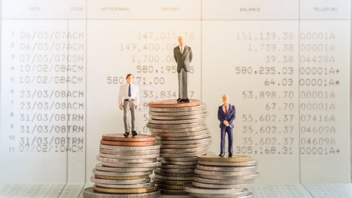 Ibovespa futuro e dólar abrem em alta no último pregão antes do segundo turno