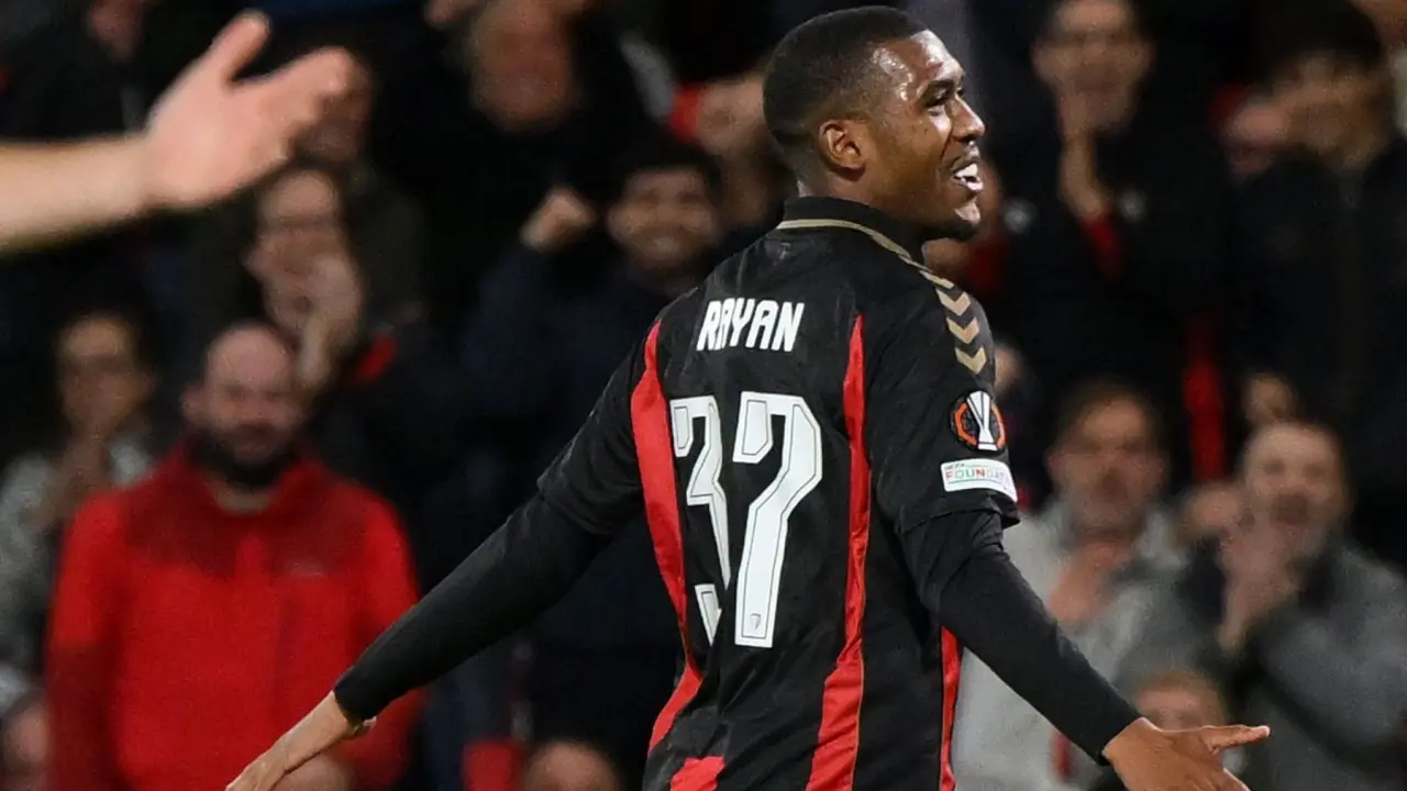 Bournemouth vence Sturm Graz por 3 a 0 com gols brasileiros