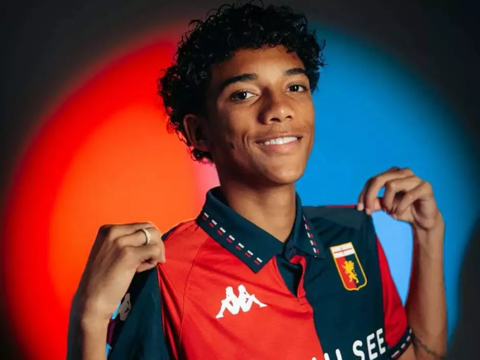 Genoa relaciona jovem Robinho Jr. para partida contra a Fiorentina