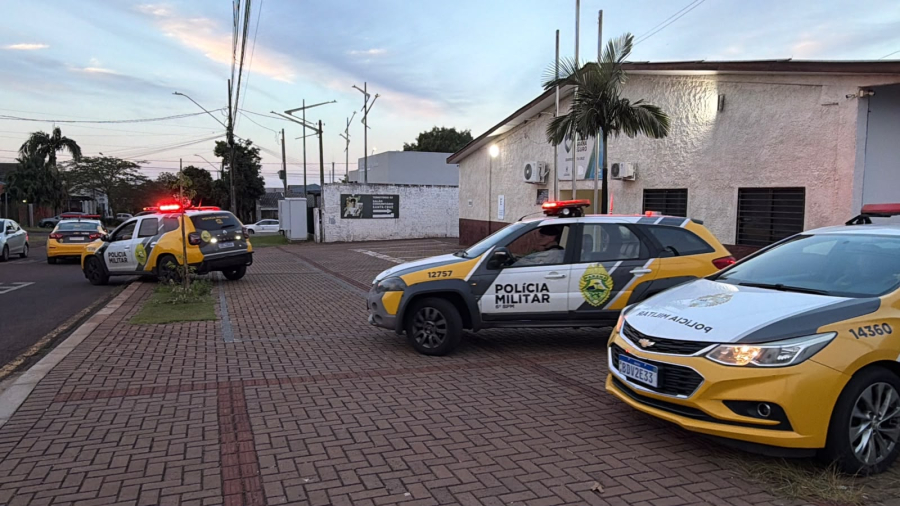 Perseguição policial em Cascavel termina com baleados e drogas