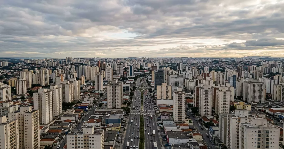 Previsão do tempo em Guarulhos: segunda-feira com nuvens e temperaturas amenas