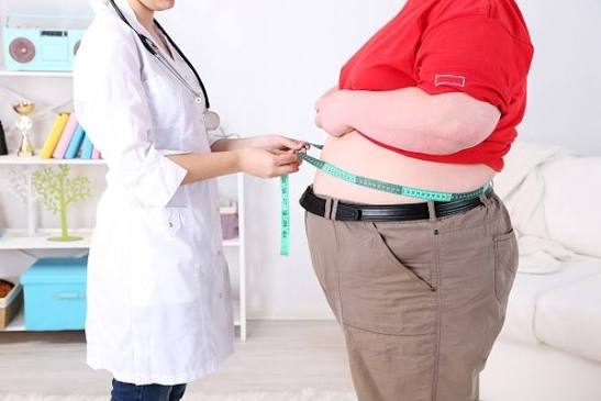 Estudo aponta que tabagismo e obesidade elevam risco de câncer de estômago