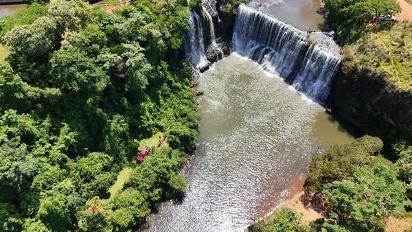 Dois jovens morrem afogados na Cachoeira de Sucupira, em Uberlândia