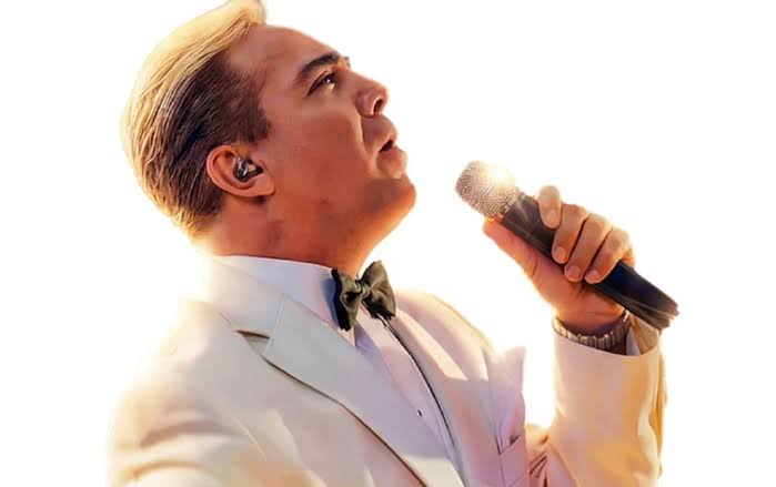 Cristian Castro receberá prêmio pelo conjunto da obra no Billboard Latin Music Awards 2026