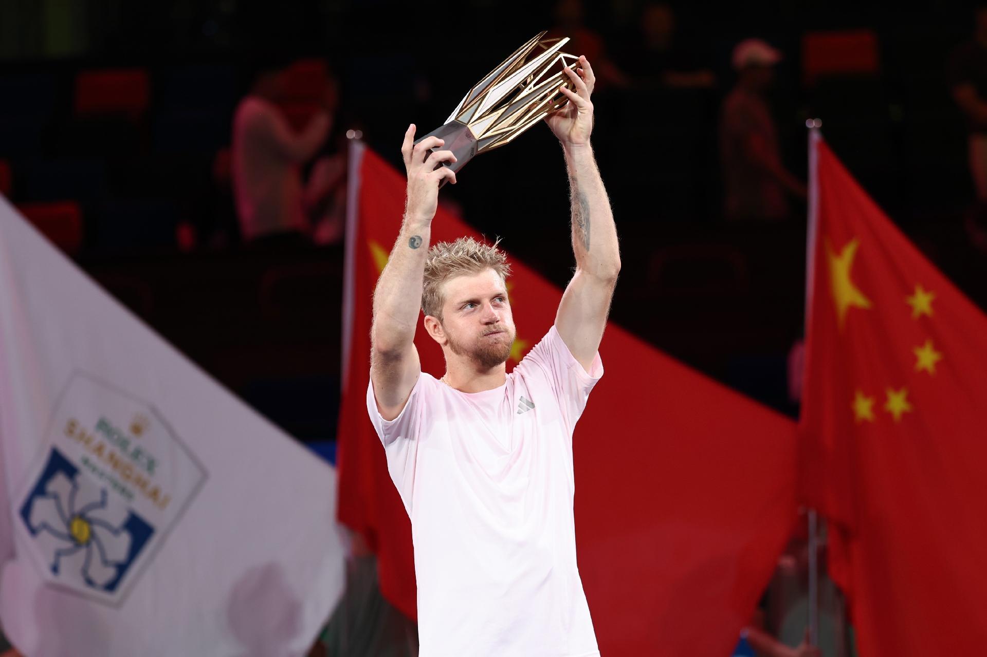 Davidovich conquista o Masters 1000 de Xangai após virada sobre Jódar