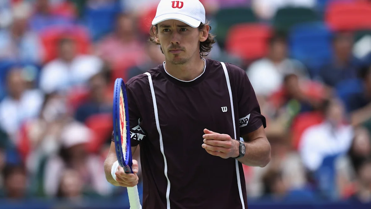 Alexander Zverev vence Alex de Minaur e avança às semifinais do Masters de Xangai