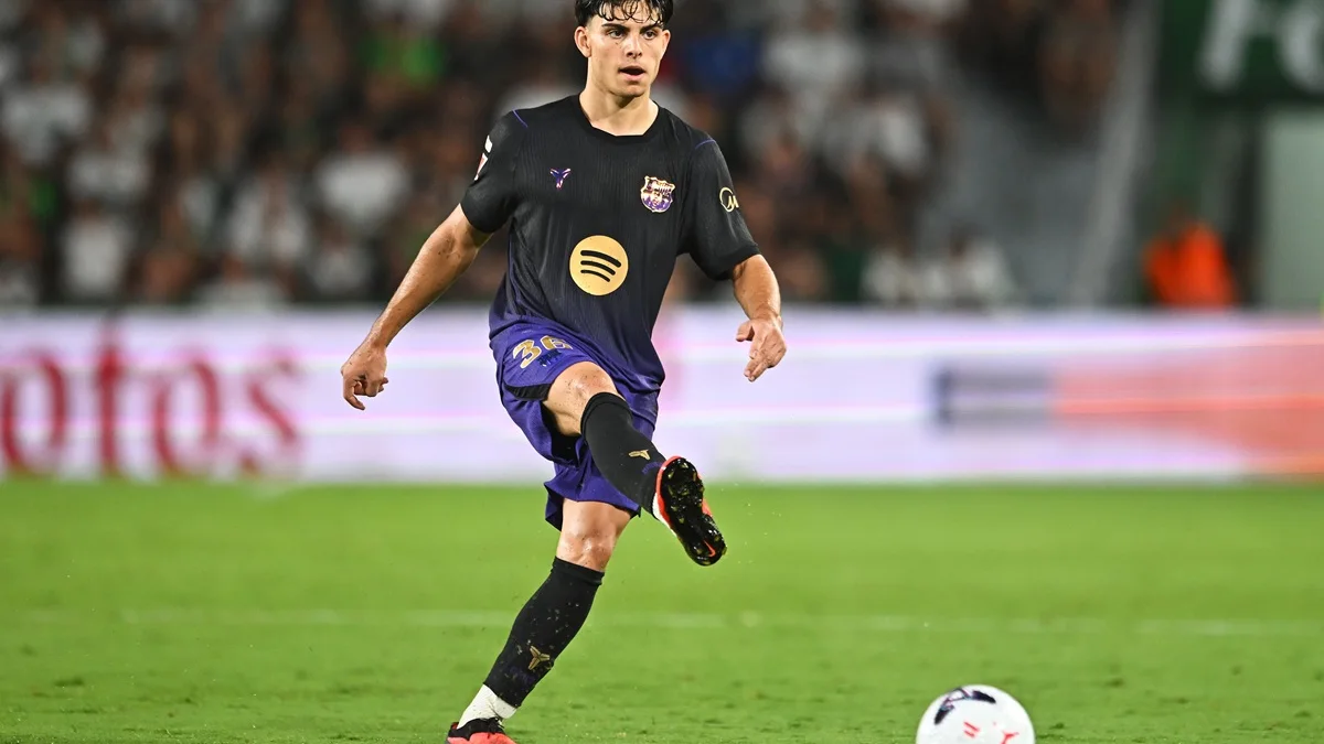 Arsenal demonstra interesse na contratação do jovem lateral Xavi Espart