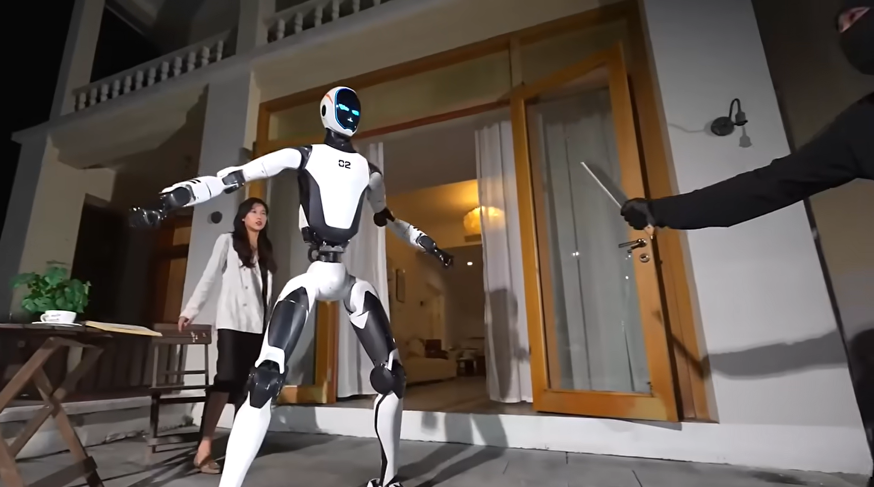 Fabricantes chinesas apresentam novos avanços em robôs humanoides